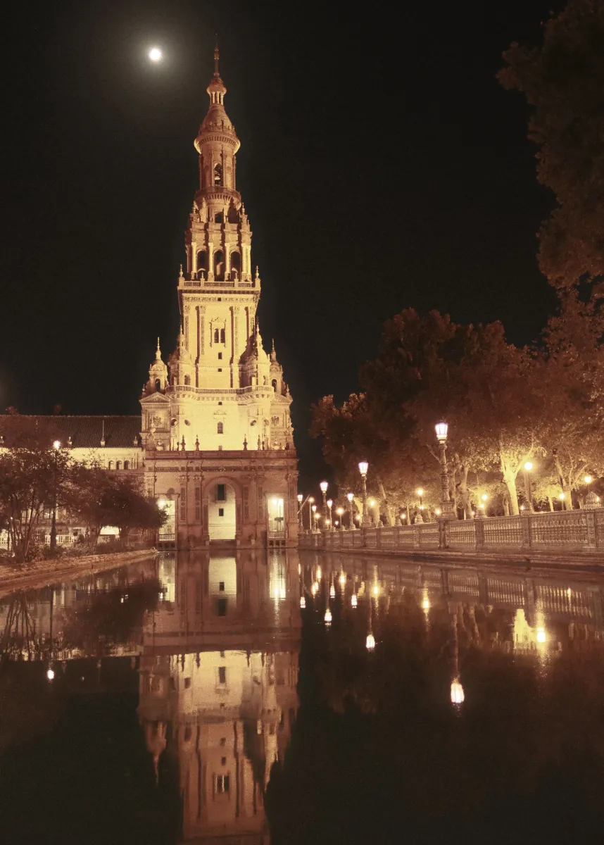 Plaza de España Tower